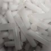 Suchy lód – jak zapewnić świeżość produktów podczas transportu?